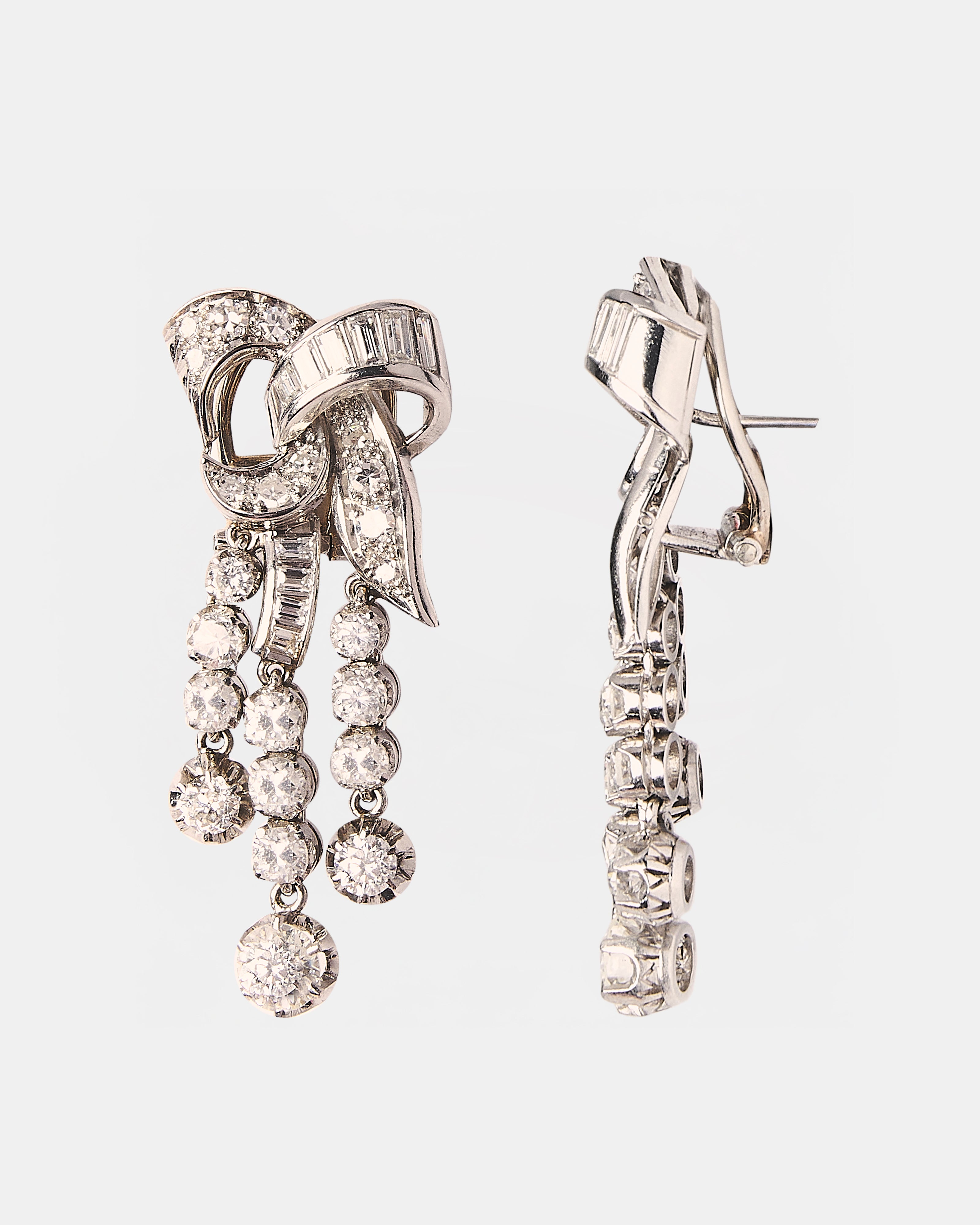 PENDIENTES HOLLYWOOD LAZO