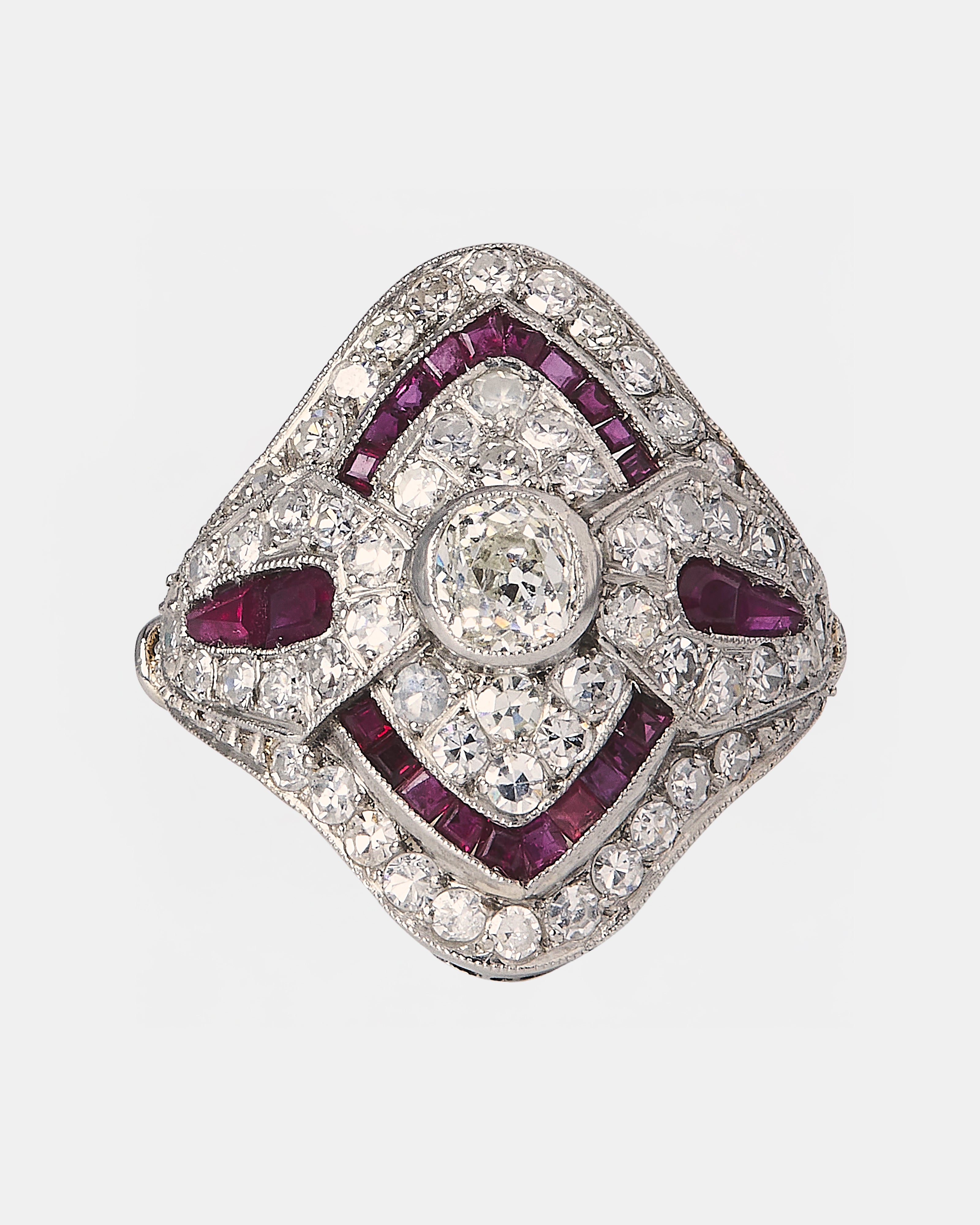SORTIJA ART DECO CON RUBIS