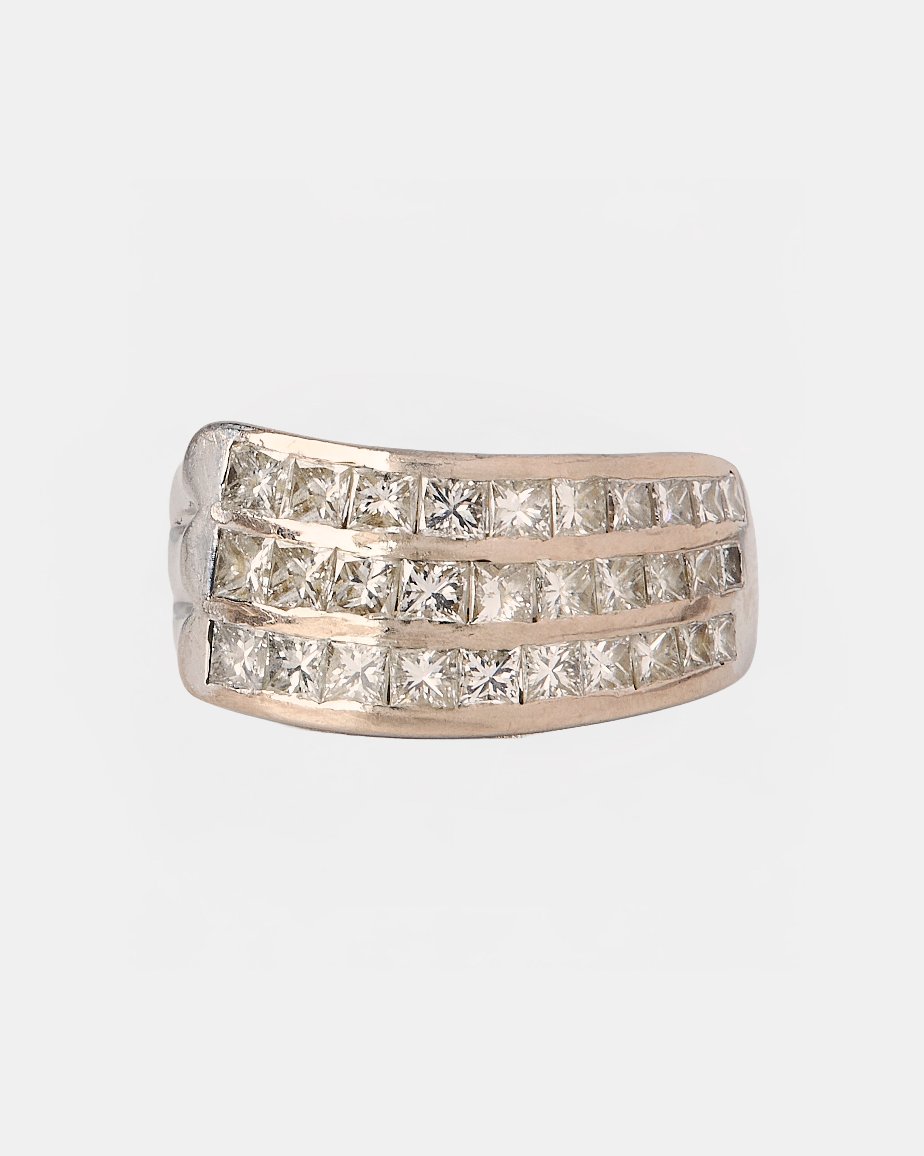 ANILLO TRIBANDA