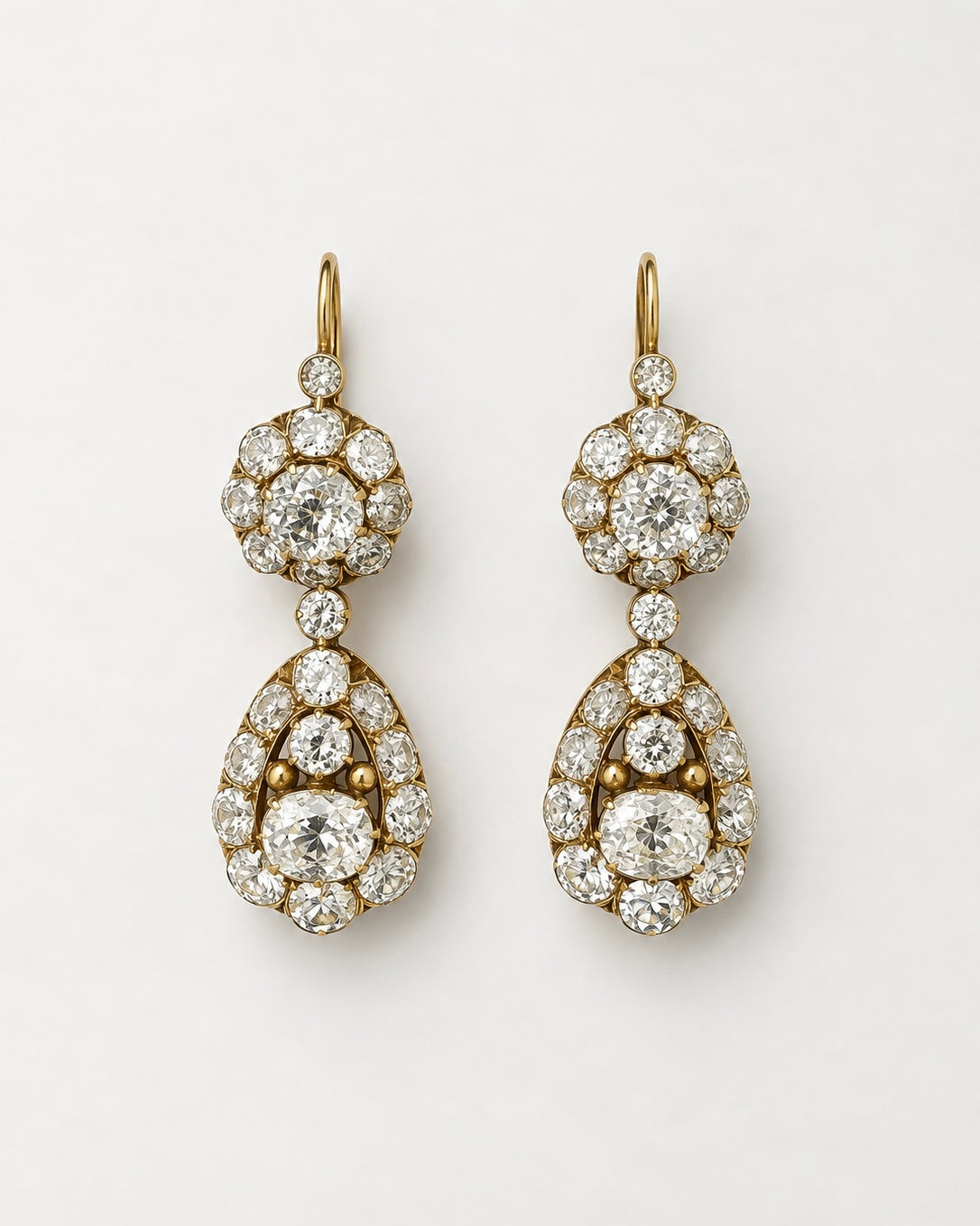 Pendientes españoles siglo XIX, Oro amarillo 18kt, Diamante, Victoriano