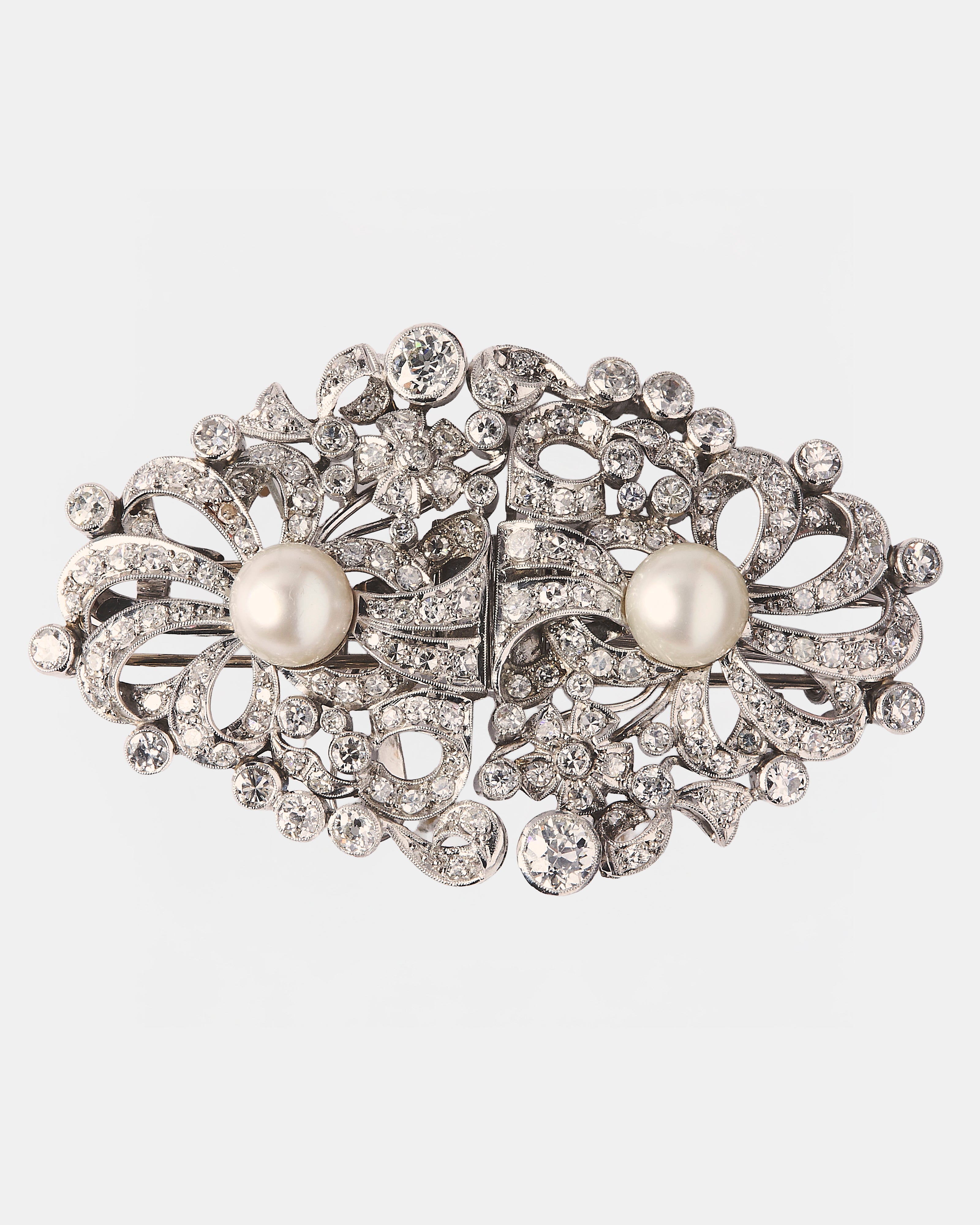 BROCHE CONVERTIBLE A COLGANTE