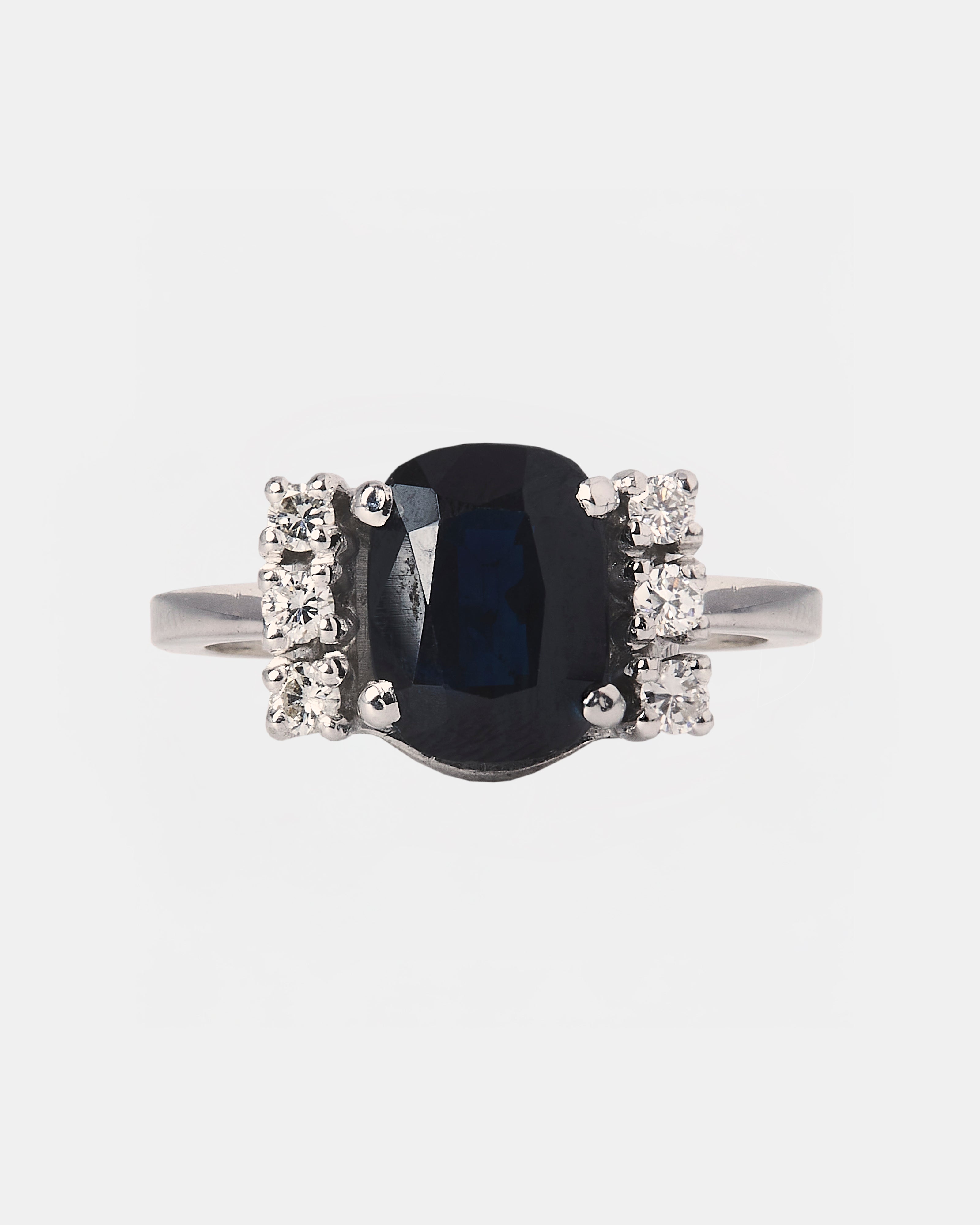 SORTIJA ZAFIRO Y DIAMANTES