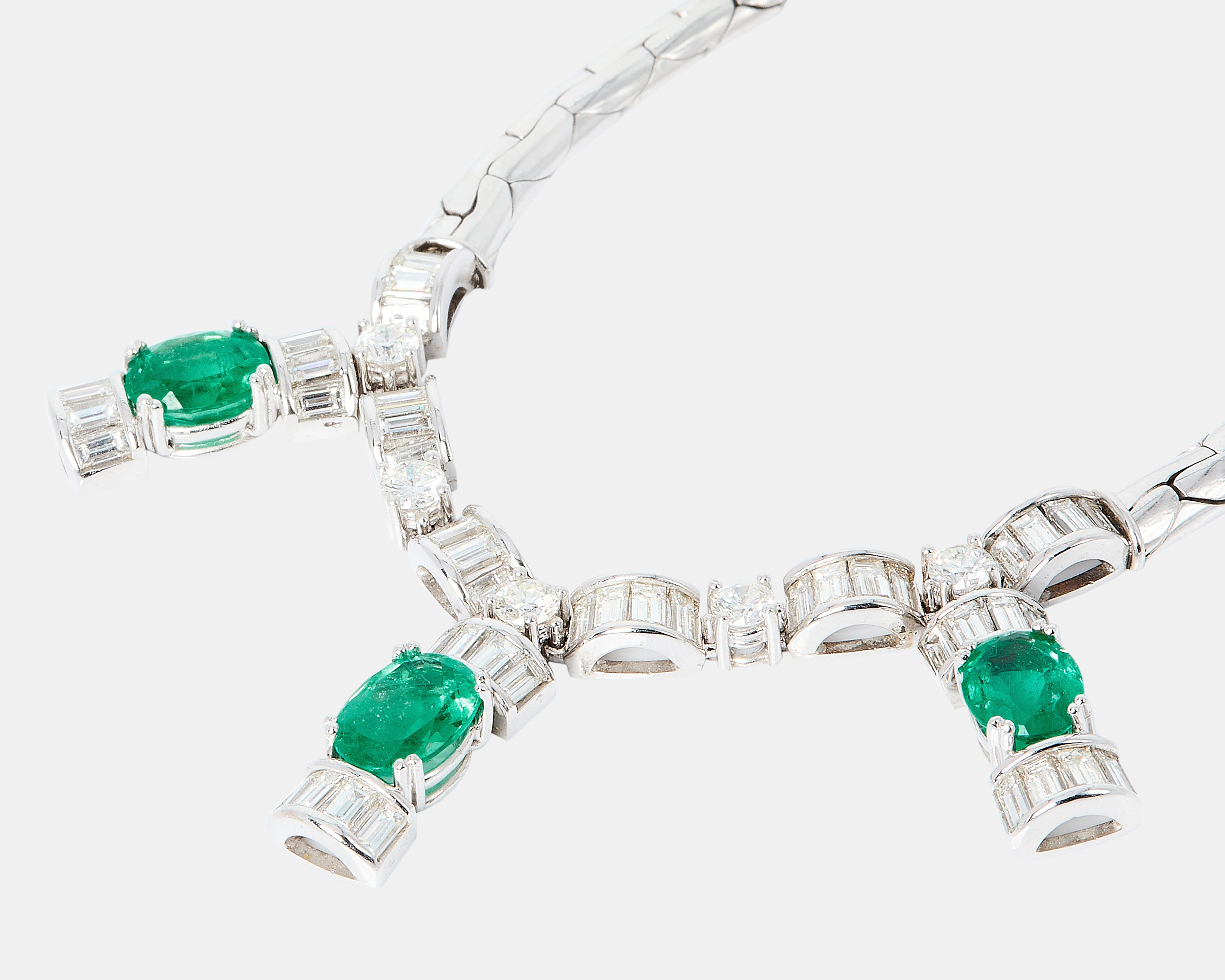 GARGANTILLA EMERALDA Y DIAMANTES